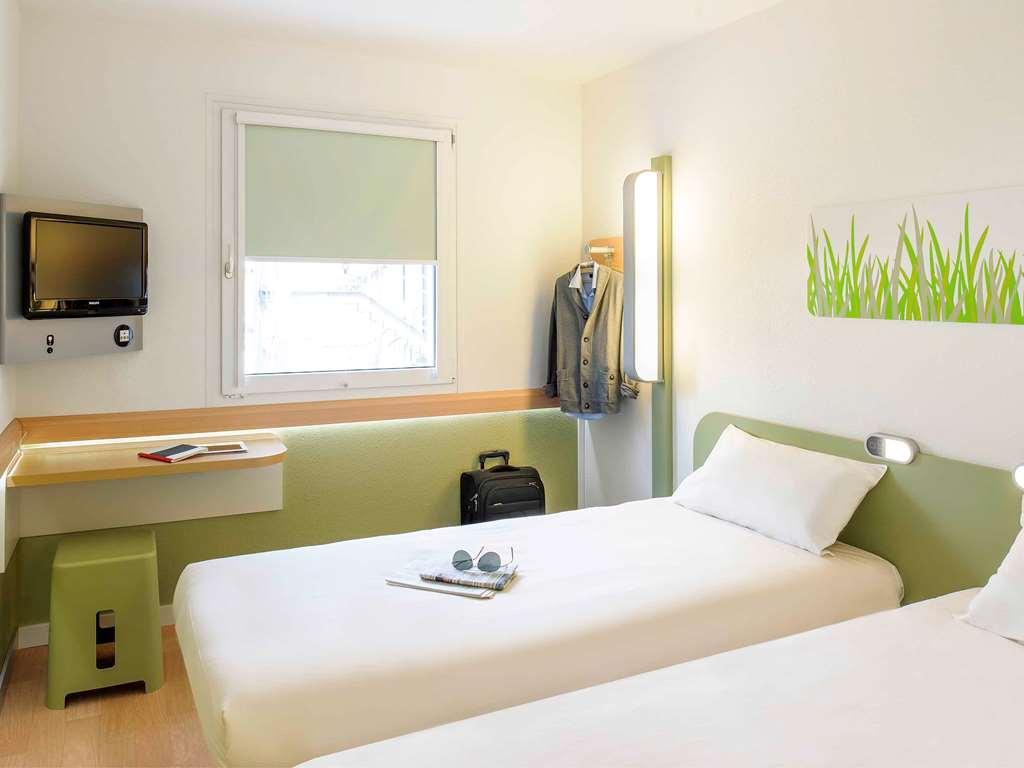 Ibis Budget Marseille Timone Room photo