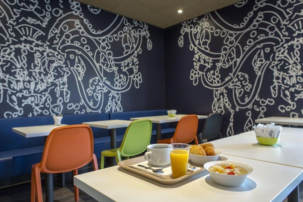 Ibis Budget Marseille Timone Exterior photo