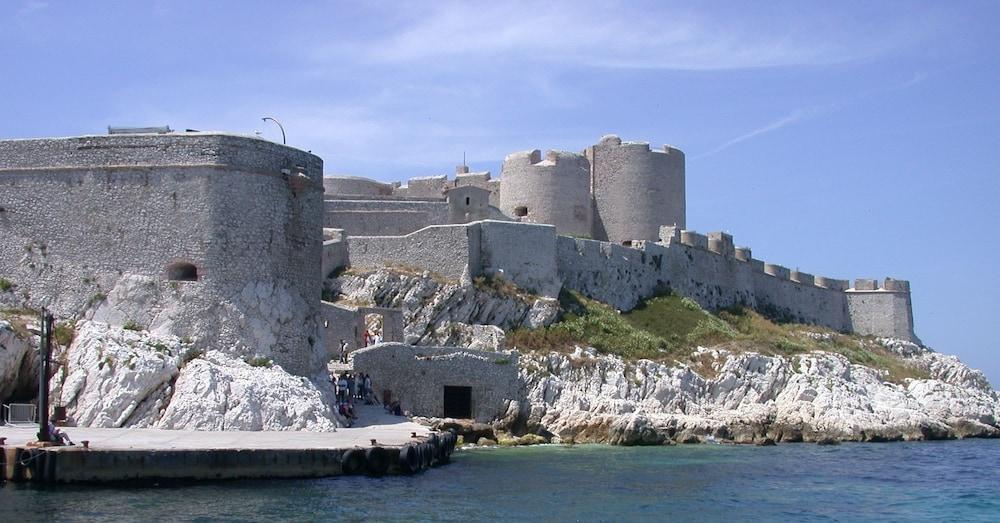 Ibis Budget Marseille Timone Exterior photo